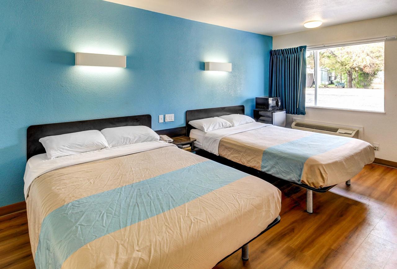 Motel 6 Waco - Lacy Lakeview Bellmead エクステリア 写真
