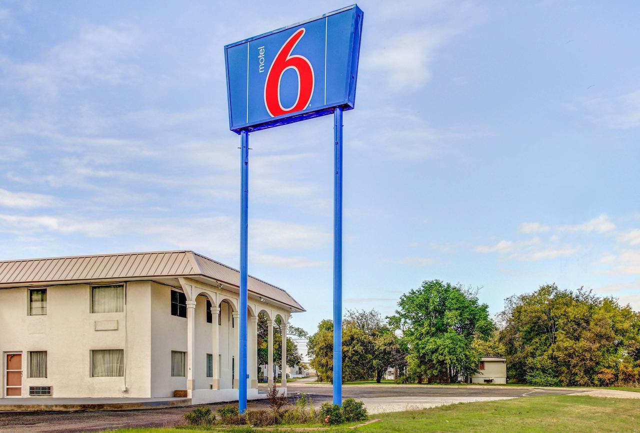 Motel 6 Waco - Lacy Lakeview Bellmead エクステリア 写真