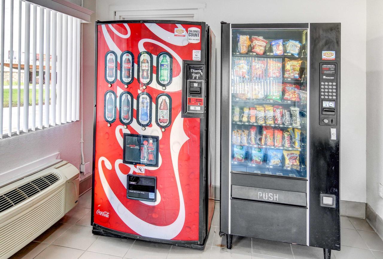 Motel 6 Waco - Lacy Lakeview Bellmead エクステリア 写真